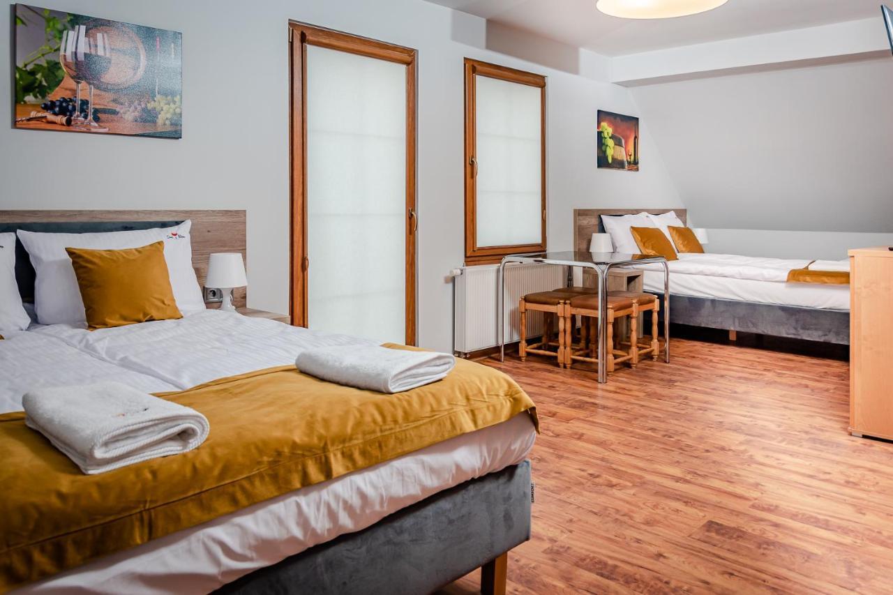 Sun & Wine Hotel Pobierowo Ngoại thất bức ảnh